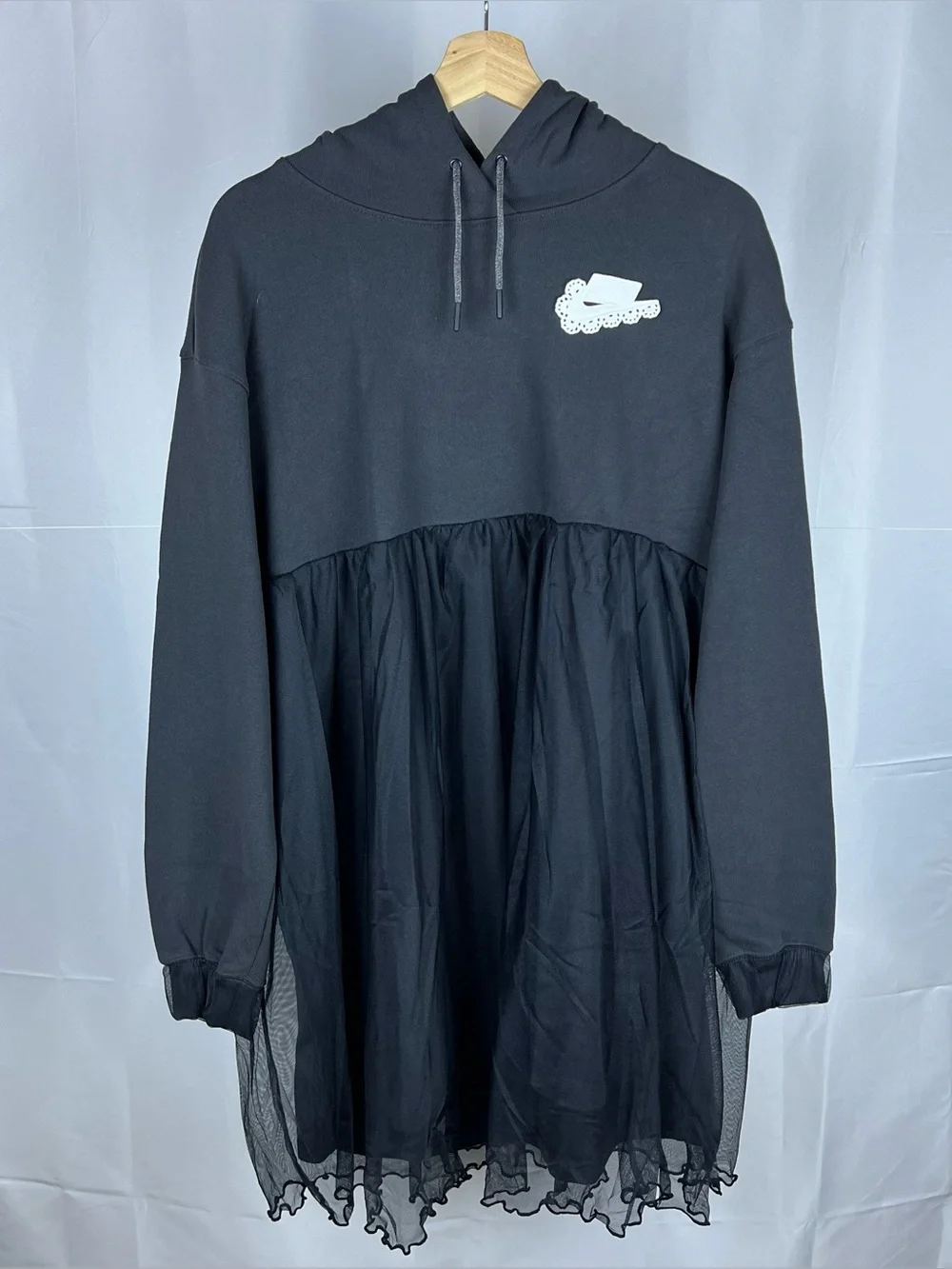 Nike Women’s Black Canguro Tech Mesh Hoodie Dress DD4523-045 X-Small XS